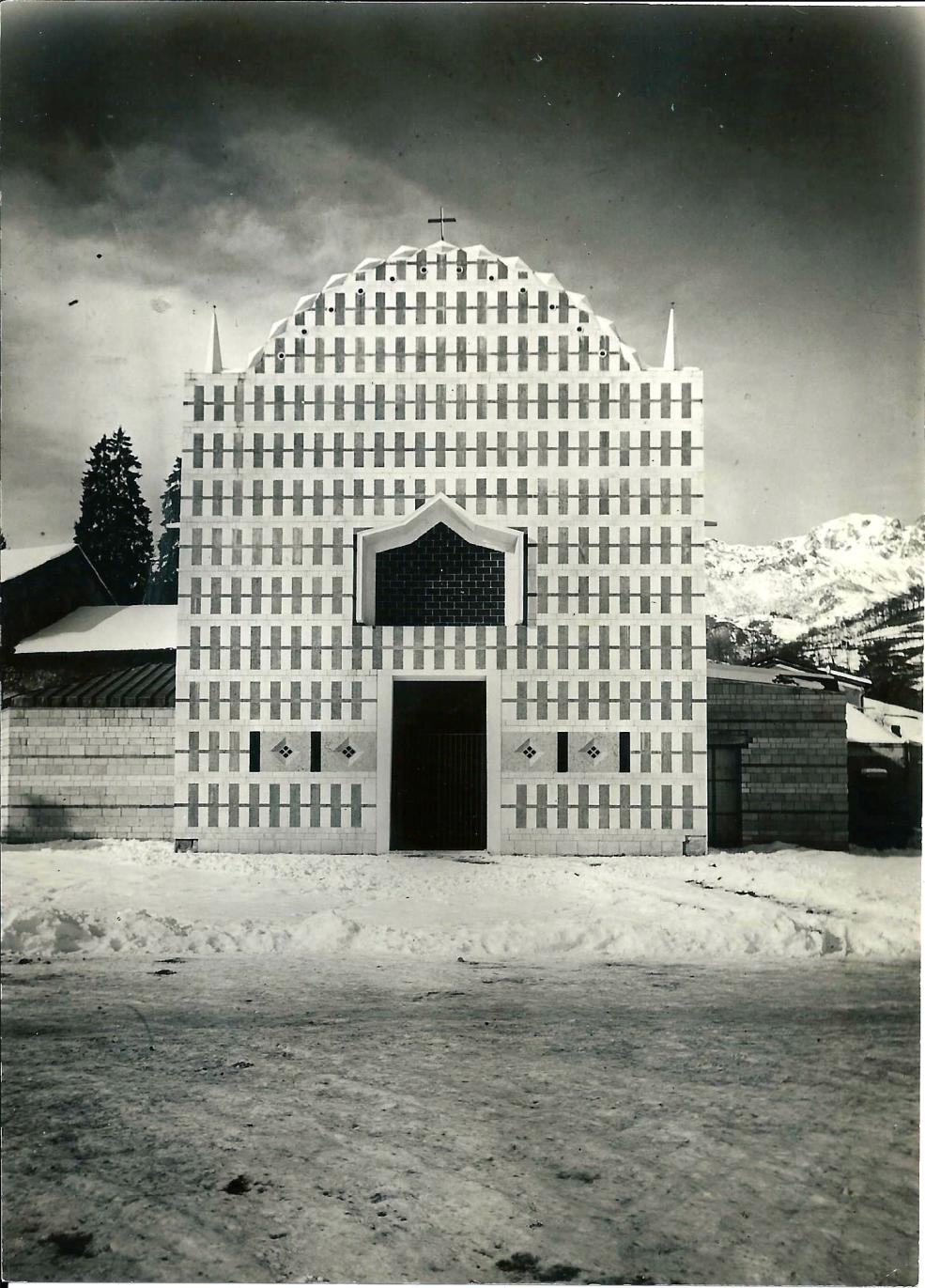 Enlarged view: Giuseppe Vaccaro: Sant'Antonio Abate Church, Recoaro Terme, Italy